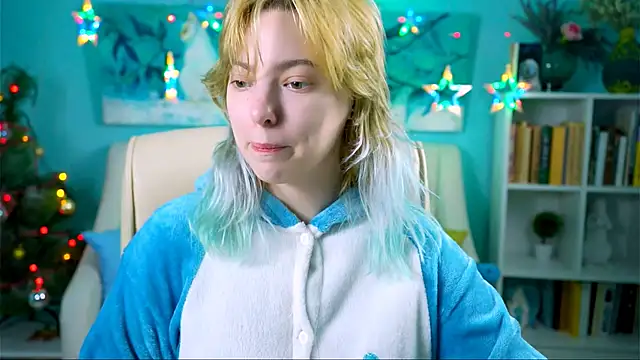 Snapshot of RocKStone_ chatting on December 19, 8:21 am RocKStone online show from December 19, 8:21 am