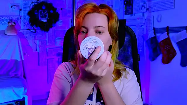 Snapshot of RocKStone_ chatting on January 6, 4:49 am RocKStone online show from January 6, 4:49 am