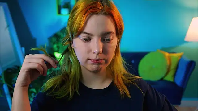 Snapshot of RocKStone_ chatting on January 10, 4:14 am RocKStone online show from January 10, 4:14 am