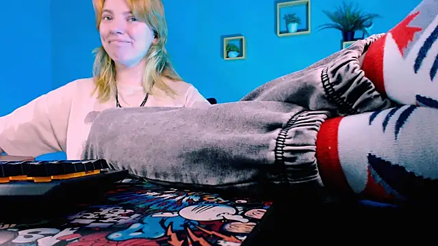 Snapshot of RocKStone_ chatting on January 11, 4:28 am RocKStone online show from January 11, 4:28 am