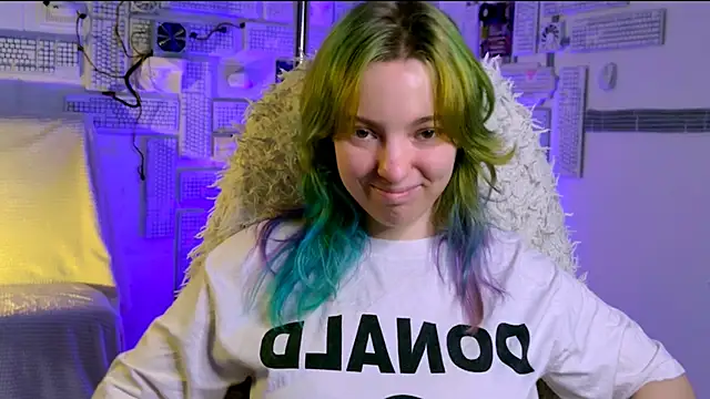 Snapshot of RocKStone_ chatting on March 19, 8:18 am RocKStone online show from March 19, 8:18 am