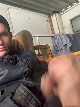 Snapshot of Boysex227 chatting on February 5, 11:12 am Boysex227 online show from February 5, 11:12 am