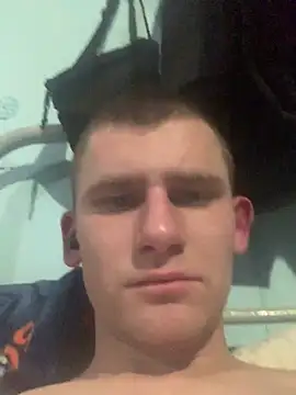 Snapshot of Boysex227 chatting on February 24, 4:26 pm Boysex227 online show from February 24, 4:26 pm