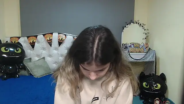 Snapshot of TinaRedly chatting on October 26, 6:08 am TinaRedly online show from October 26, 6:08 am