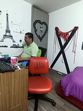 hotandfierylatinos2023 online show from November 26, 9:54 am