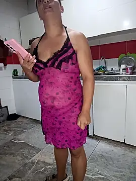 hotandfierylatinos2023 online show from April 22, 10:17 am