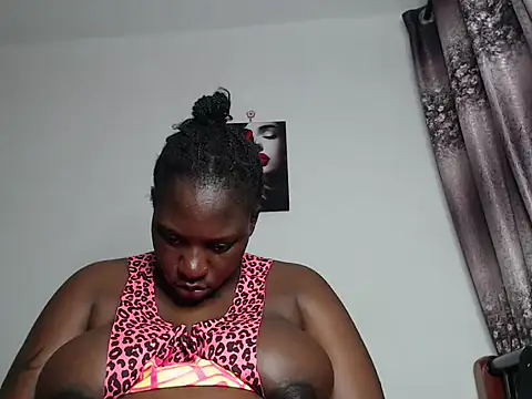 Snapshot of Whimsicalwillow chatting on January 16, 9:41 pm Whimsicalwillow online show from January 16, 9:41 pm