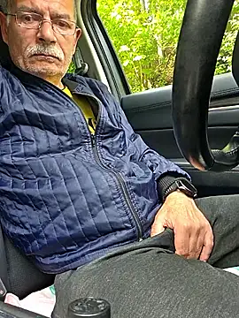 bottomhairy online show from September 11, 12:05 pm