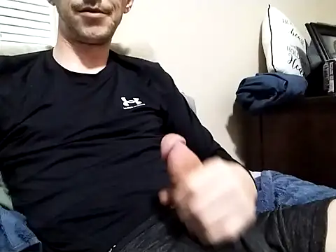 Snapshot of elmerfuddin87 chatting on March 17, 5:23 am elmerfuddin87 online show from March 17, 5:23 am