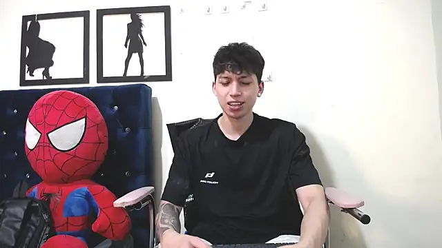  Thomas hot  online show from November 7, 4:12 am