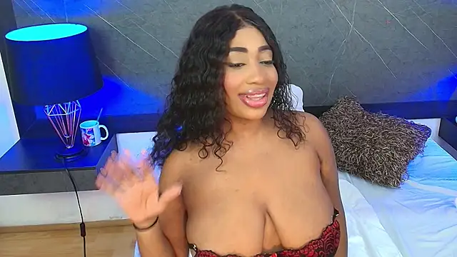 Snapshot of charlottebrowns_ chatting on January 31, 3:44 pm charlottebrowns  online show from January 31, 3:44 pm