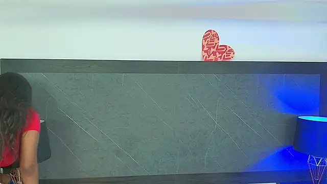 Snapshot of charlottebrowns_ chatting on February 20, 12:04 pm charlottebrowns  online show from February 20, 12:04 pm