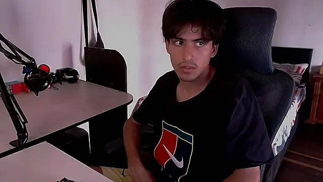 Thieves9 online show from December 2, 5:48 pm