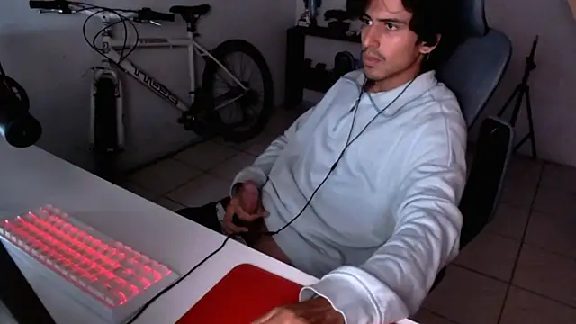 Thieves9 online show from September 29, 10:20 am