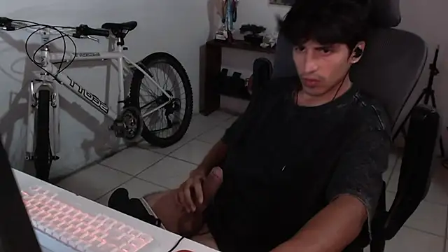 Thieves9 online show from October 12, 5:39 am