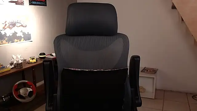 Thieves9 online show from April 20, 7:15 pm