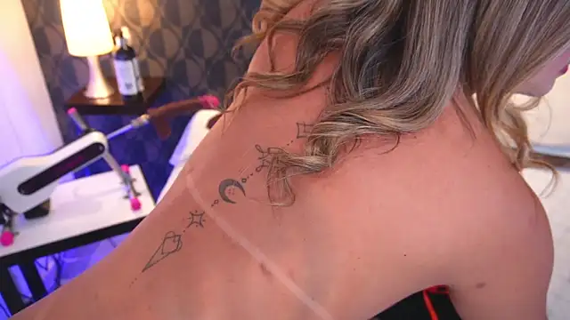 SharomRoss online show from November 27, 4:53 pm