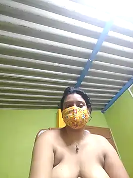 Snapshot of SuperSexyJaneman chatting on January 13, 11:19 am SuperSexyJaneman online show from January 13, 11:19 am