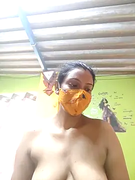 Snapshot of SuperSexyJaneman chatting on June 15, 6:04 am SuperSexyJaneman online show from June 15, 6:04 am
