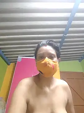 Snapshot of SuperSexyJaneman chatting on July 3, 11:05 am SuperSexyJaneman online show from July 3, 11:05 am