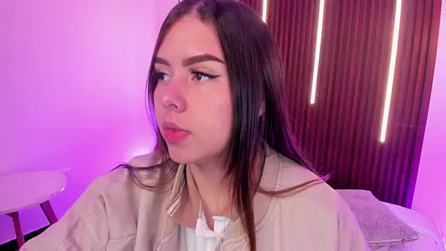 ArianaBaker online show from June 2, 12:29 pm