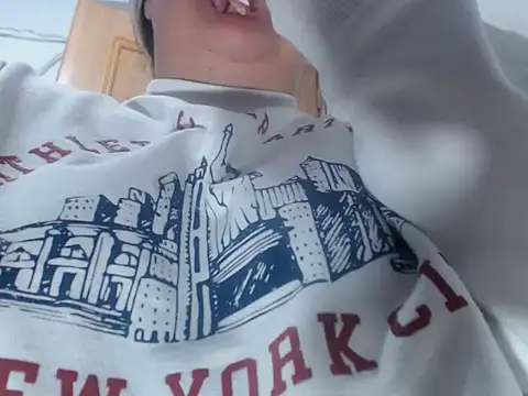 WhorePISSsquirt online show from March 12, 10:38 pm