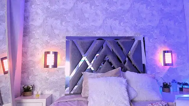 Snapshot of Natt_collins chatting on February 27, 3:50 am Natt collins online show from February 27, 3:50 am