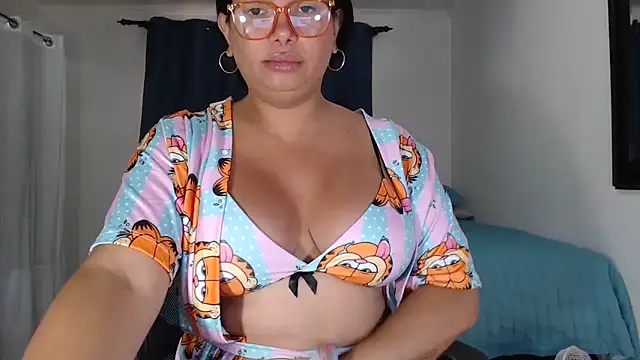 flowerdirtty online show from September 11, 3:01 pm