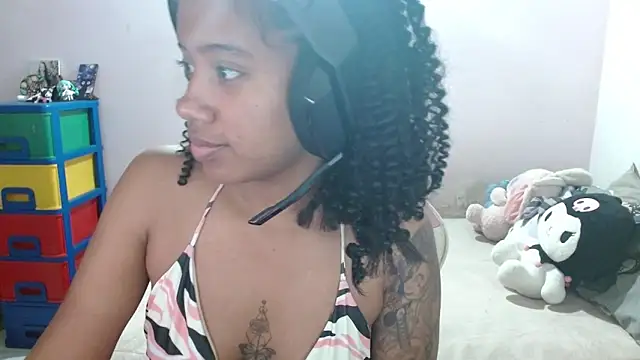 TiffanyRoouse online show from December 15, 12:04 am