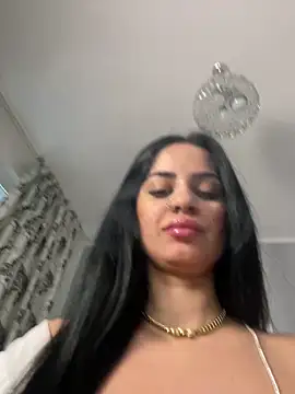  adelle online show from March 29, 10:37 am