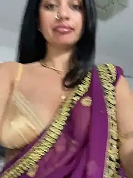 Snapshot of _adelle chatting on May 9, 11:26 am adelle online show from May 9, 11:26 am