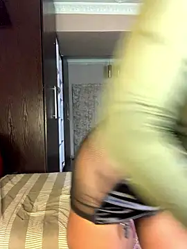 VeryGoodBadGirl1 online show from January 9, 11:06 pm