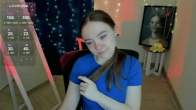 Snapshot of Florence_meow chatting on April 22, 7:00 am Florence meow online show from April 22, 7:00 am