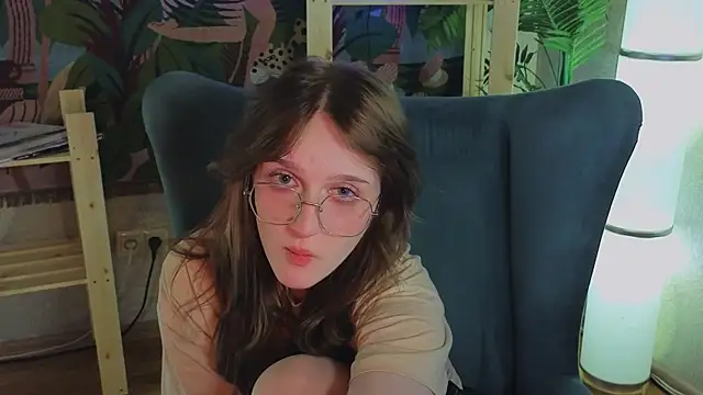 ELLIEJAY online show from March 17, 2:52 am