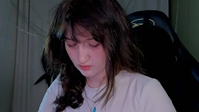 ELLIEJAY online show from November 7, 5:18 am