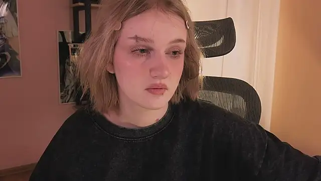 ELLIEJAY online show from January 17, 5:34 am