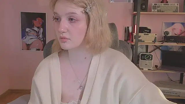 ELLIEJAY online show from February 21, 5:19 am