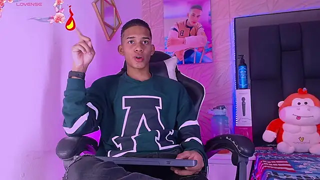 dilan alfonzo online show from February 20, 6:52 pm