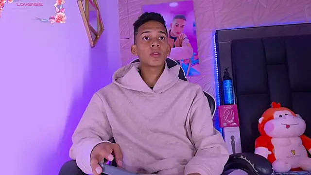 dilan alfonzo online show from April 23, 4:57 am