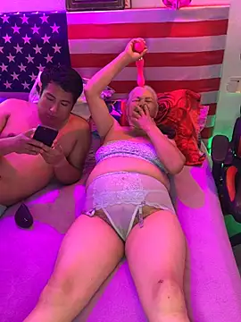 Grandma Mature23 online show from February 21, 2:17 am