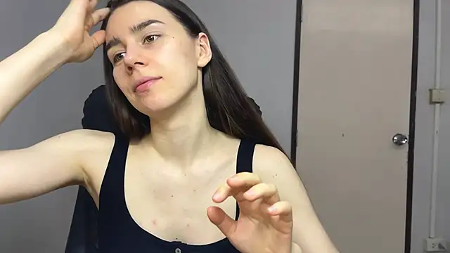 Snapshot of SassyJessi chatting on November 7, 4:12 am SassyJessi online show from November 7, 4:12 am