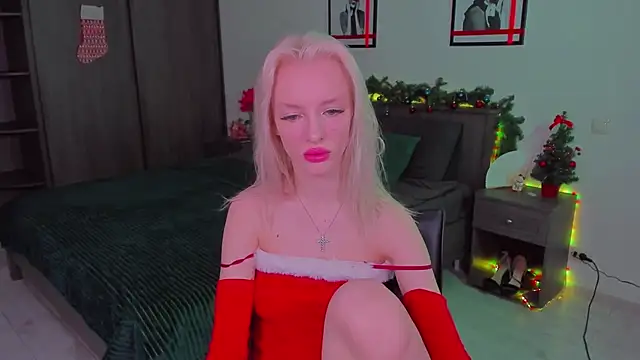 AleksaBlonde online show from December 23, 5:39 am