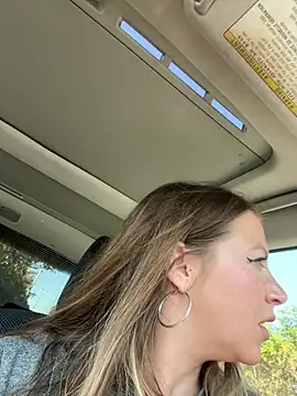 molly witha chance online show from February 13, 7:21 pm