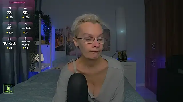 HelgaHimmell online show from December 14, 5:14 pm