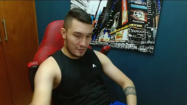 Snapshot of Airon_Blade chatting on December 4, 9:57 pm Airon Blade online show from December 4, 9:57 pm