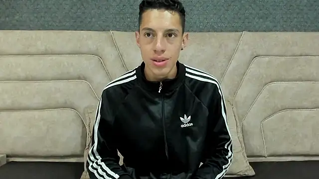 thiago19s online show from January 9, 9:16 pm