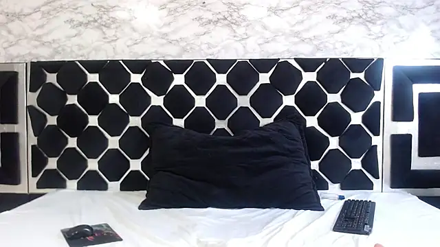 thiago19s online show from February 7, 7:06 pm