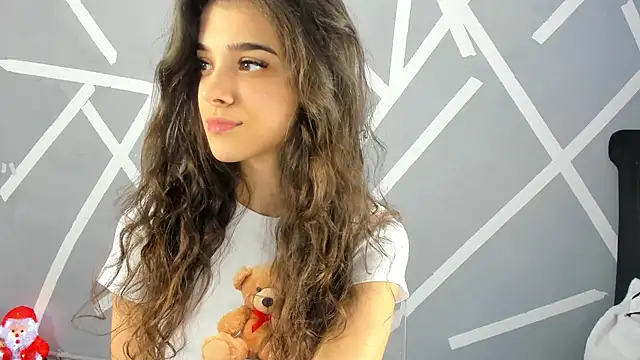 BabyAylin online show from December 4, 5:38 am