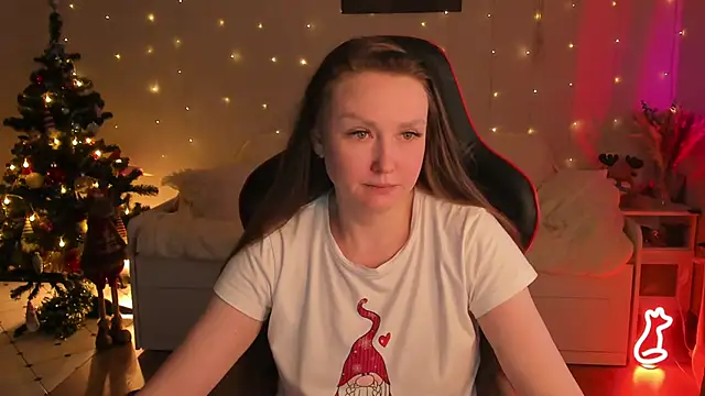 desperatehousewife   online show from January 16, 9:05 am