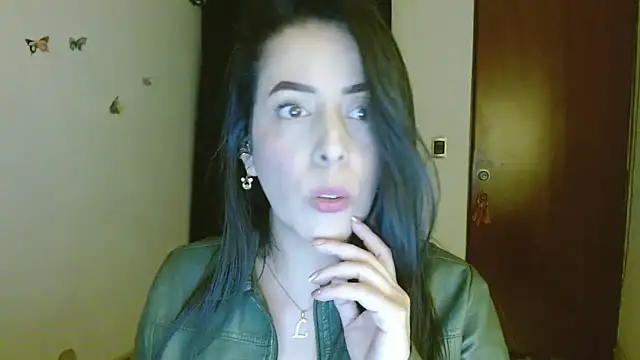 Snapshot of ella_peck chatting on June 26, 3:44 am ella peck online show from June 26, 3:44 am